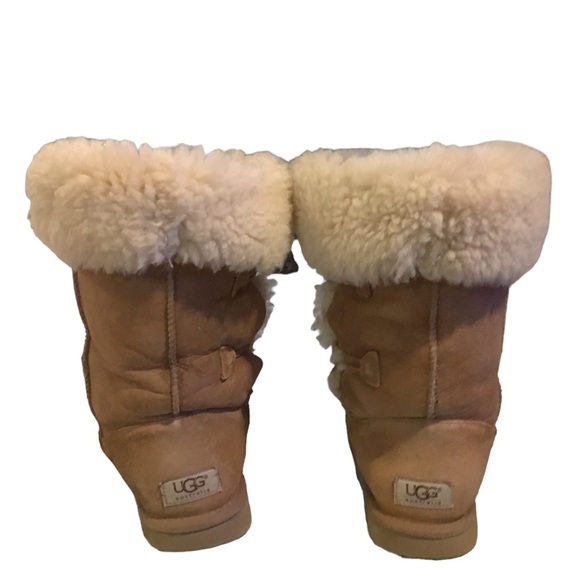 Ugg Boots Tall - Picture 4 of 4